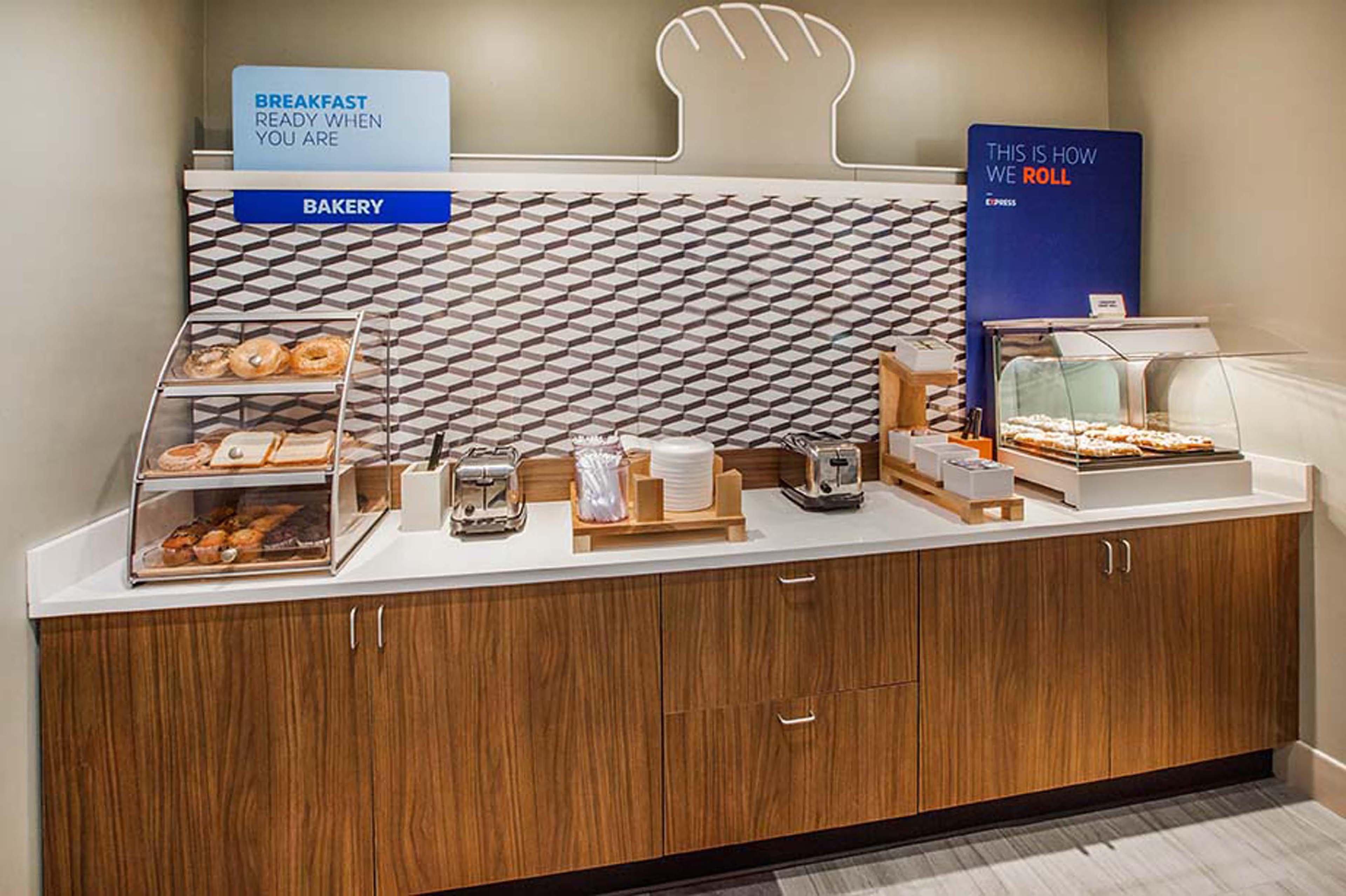 Holiday Inn Express & Suites - Indianapolis Northwest By Ihg Dış mekan fotoğraf